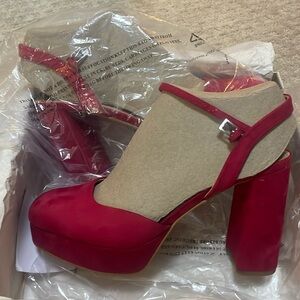 Marc Fisher Platform Shoes Red Size 9M